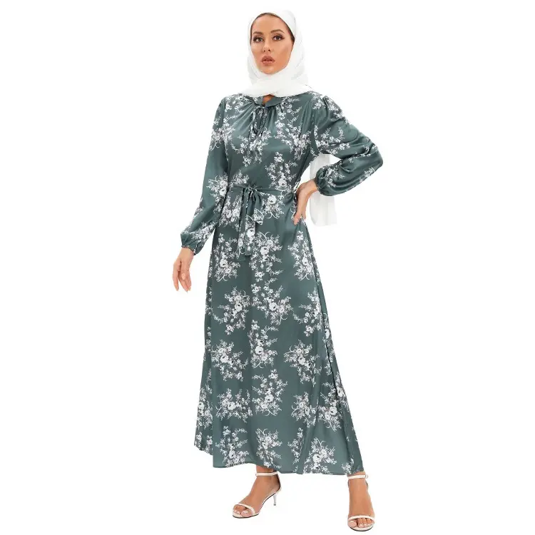 Nieuwe Mooie Satijnen Maxi-Jurk Met Riem En Bloemenprint En Hijab Moslim Malay Indonesië Midden-Oosten Bescheiden Dres