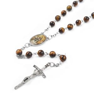 Chapelet catholique en perles d'œil de tigre de 6 mm, chaîne en acier inoxydable avec médaille de Saint-Martin et crucifix de Jésus - Product Image 6