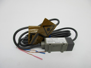 Capteur photoélectrique E3L-2LRC4 E3L-2LRC3 E3L-2LRC2, pièces détachées pour équipement d'automatisation, module de commutation laser à réflexion diffuse - Product Image 1