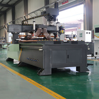 Machine de Gravure CNC 1328 Personnalisable 3 Axes 4 Axes pour Travaux de Menuiserie Non Standard sur Bois