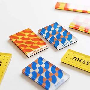 Autocollant magnétique souple en acrylique 3D personnalisé avec logo (style lettre, pour réfrigérateur) - Product Image 1