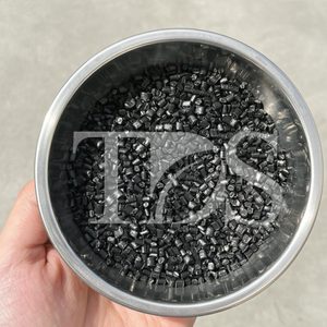 Granulés de PEHD noirs en vrac, matière première plastique polyéthylène haute densité, qualité moulage par injection - Product Image 1