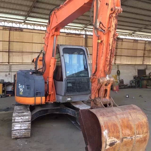 Mini-excavatrice sur chenilles Hitachi ZX75/ZX60 d'occasion avec une puissance de 75 kW, 7500 kg, en bon état, à vendre - Product Image 1