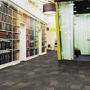 Dalles de moquette PVC rectangulaires à rayures, résistantes à l'eau, pour salon, chambre, cuisine, escalier, couloir, usage domestique - Product Image 3