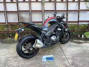 Motocicleta Deportiva <span class=keywords><strong>Kawasaki</strong></span> Z1000 de Alta Potencia, 101 Nm de Torque, 6 Velocidades, Cambio Rápido, Motos a Gasolina - Product Image 5