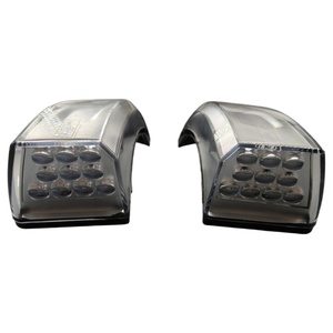Piezas de Sistema de Iluminación para Camiones de Alta Calidad, Luz LED de Señal de Giro y Luz de Señal de Giro Lateral 82151205 82151157 para Volvo - Product Image 3