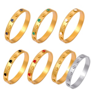 กำไลข้อมือ Clover ทอง 18K และเงินสเตนเลสสตีล ประดับเพชรซิคอน เครื่องประดับแฟชั่นสวยงาม ต่างหู กำไลข้อมือ ของขวัญสำหรับผู้หญิง ขายส่ง - Product Image 2