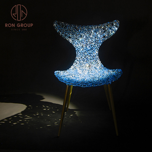 Grosir Lampu Kilat Mewah Elegan Kursi Serat Optik Susun Es Kursi Bening Kristal Akrilik Warna untuk Acara Pesta Pernikahan - Product Image 2