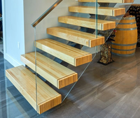 Villa Personnaliser la conception de mains courantes simples en acier inoxydable Conception d'escalier flottant