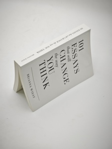 Libro Novità: 101 Saggi che Cambieranno il Modo di Pensare - Product Image 3