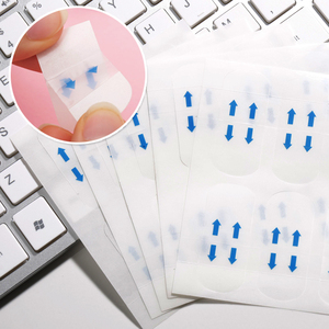 Paquete de 40 Cintas Adhesivas Impermeables para Maquillaje Facial en V, Adhesivo Invisible y Transpirable para Levantar y Reafirmar el Mentón - Product Image 3