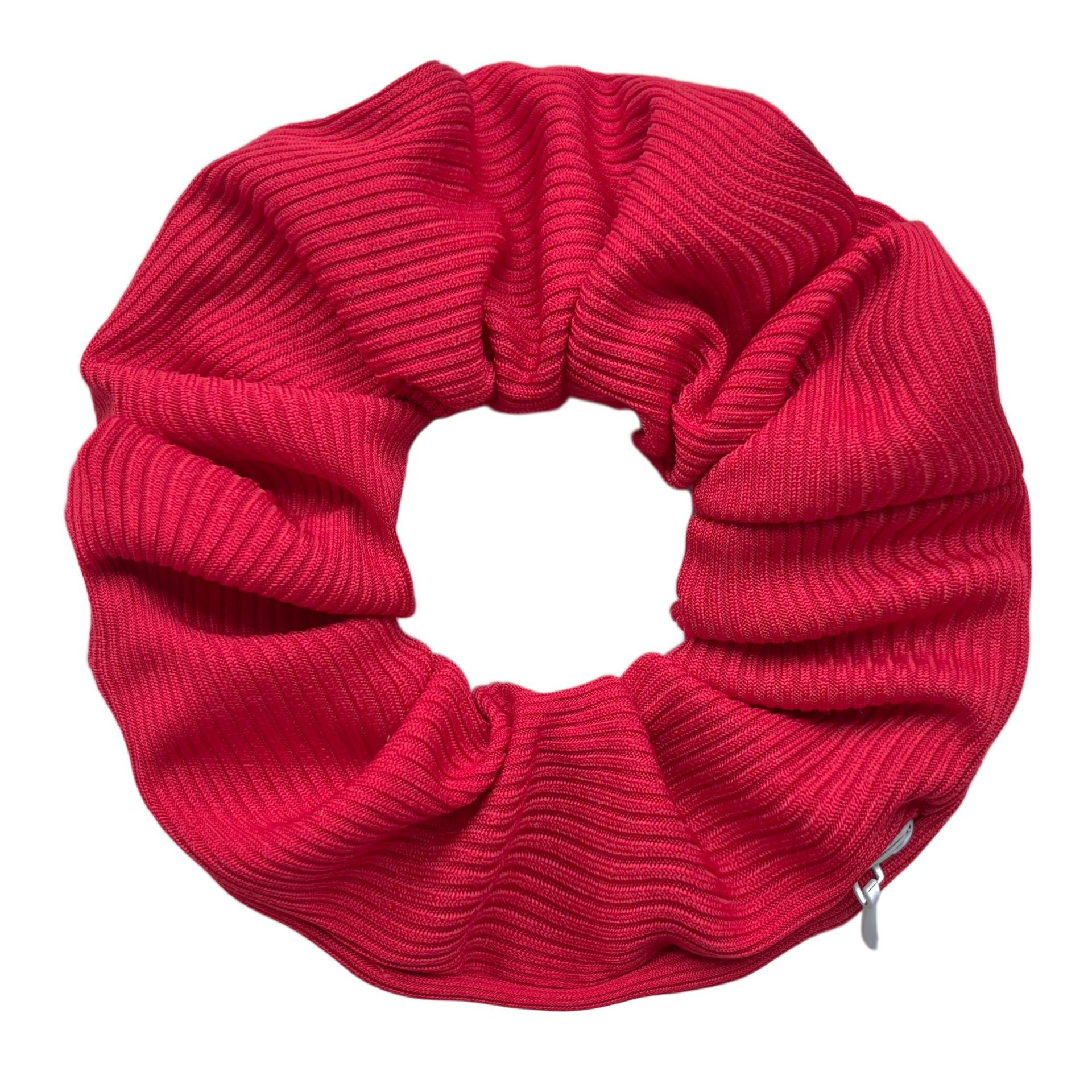 Red 15