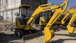 Mini-excavatrice Komatsu PC35 d'occasion, petite cabine ouverte, 3 tonnes, prix bas, moteur d'origine japonais, inspection vidéo disponible - Product Image 5