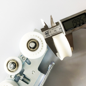 Pièces du système Es200 de suspension de porte coulissante automatique de <span class=keywords><strong>haute</strong></span> qualité Oredy avec double <span class=keywords><strong>poulie</strong></span> de conception moderne - Product Image 6