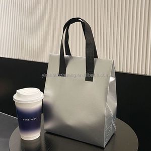 Sac isotherme non tissé personnalisé pour boissons, sac de livraison thermique en aluminium pour emballage alimentaire à emporter, vente en gros - Product Image 6