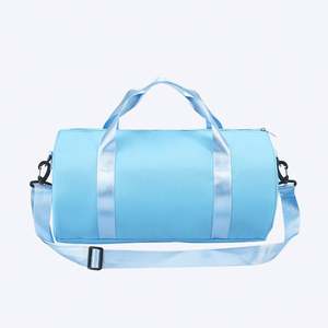 Bolsa Deportiva Personalizada de Gran Capacidad con Separación para Seco y Húmedo, para Fitness, Natación, Fútbol y Yoga - Product Image 5