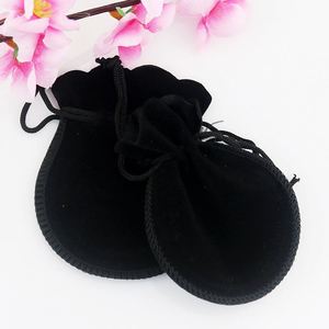 Sac à poussière pour bijoux en velours avec cordon de serrage, taille et forme personnalisées, impression de logo, pour bracelets, colliers, rangement et emballage de cosmétiques - Product Image 4