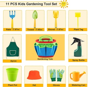 <span class=keywords><strong>Set</strong></span> di Attrezzi da Giardino per Bambini da 11 Pezzi All'ingrosso Personalizzato con Borsa Tote, Annaffiatoio, Paletta, Rastrello, Forcone, Grembiule e Vaso - Product Image 2