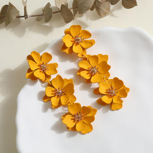 Pendientes de flores de tela Pendientes circulares grandes para mujer para el mercado mayorista para mujer - Product Image 3