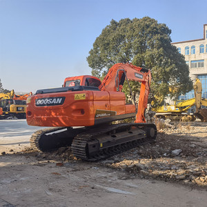 Excavadora de cadenas Doosan DX225lc-9 usada, modelo 2022, con motor de alta eficiencia, equipo de construcción hidráulico en venta - Product Image 5