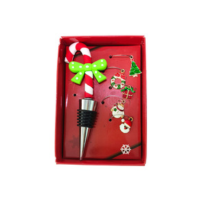 Christmas Wine Stoppers With Santa Snowman Design Aluminum Alloy Bottle Seals For Red Wine Preservation - Product Image 2
