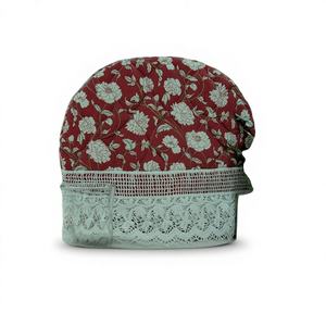 Juego de fundas para tetera hechas a mano con diseño lineal en gris oscuro y negro |   Diseño tejido minimalista con rayas que retienen el calor |   Poliéster - Product Image 1