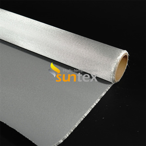 Tissu en <span class=keywords><strong>fibre</strong></span> <span class=keywords><strong>de</strong></span> <span class=keywords><strong>verre</strong></span> résistant à la chaleur tissu enduit PU tissu enduit <span class=keywords><strong>de</strong></span> polyuréthane ignifuge pour rideau anti-feu - Product Image 1