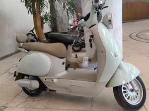 <span class=keywords><strong>Oula</strong></span> 800w Batería de Plomo-Ácido 45km/h Moto Eléctrica Scooter 60v Pickup Eléctrico GT08 Scooter Eléctrico Minimoto Coche Barato - Product Image 2