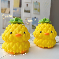 Jouet anti-stress Squishy Canard Ananas pour enfants, balle à presser à remontée lente, jouet sensoriel mignon pour cadeau de vacances