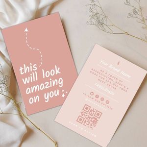 Étiquette suspendue personnalisée pour marque, rectangulaire, en papier, impression offset, avec code-barres. Cela va s'adapter parfaitement à votre design de logo. - Product Image 1