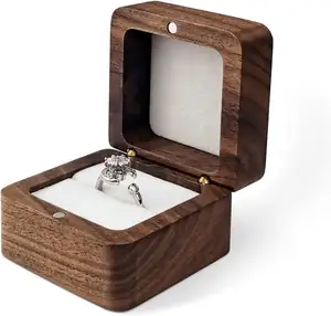 Caja de anillo de bodas de madera caja de anillo de madera regalo para un amigo en el día de la boda o en cualquier ocasión