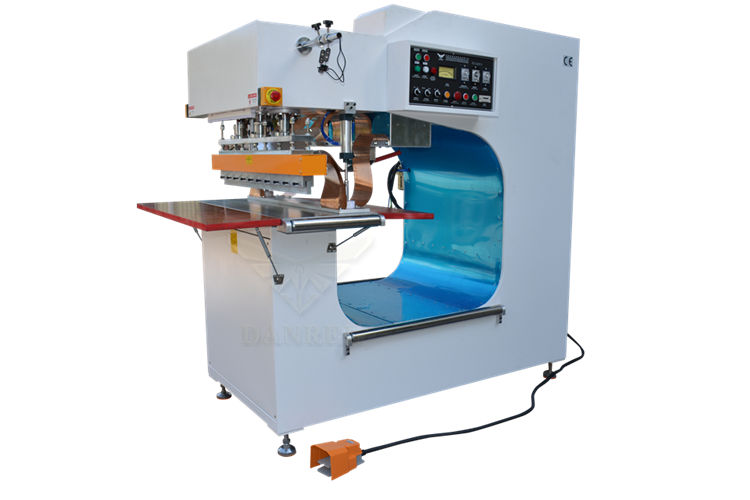 Small 5KW HF Welder Tents High Frequency PVC Coated Fabric Welding Machine