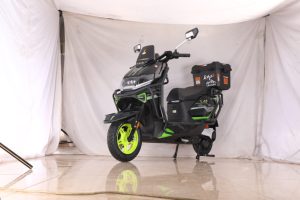 Moto électrique à bas <span class=keywords><strong>prix</strong></span> pour adultes, scooter électrique de loisirs urbain, moto électrique haute vitesse avec frein à disque - Product Image 5
