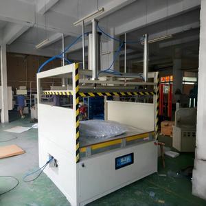 Compresseur de textiles intelligent pour le pressage et l'emballage de couettes, doudounes, couvertures, oreillers, jouets et édredons - Product Image 3