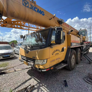 Modelo 2017 para QY75K XCT75, Grúa Telescópica sobre Orugas con Capacidad de Elevación de 75 Toneladas, Motor de Engranajes para Elevación - Product Image 1