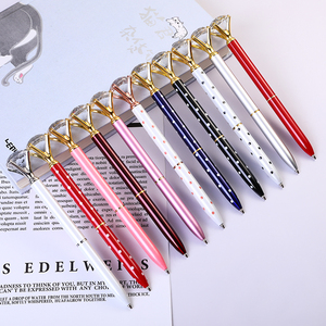Lujo personalizado Logo <span class=keywords><strong>Crystal</strong></span> Crown Metal Big Diamond Bolígrafos Vip Gift <span class=keywords><strong>Pen</strong></span> con diamante en la parte superior - Product Image 2