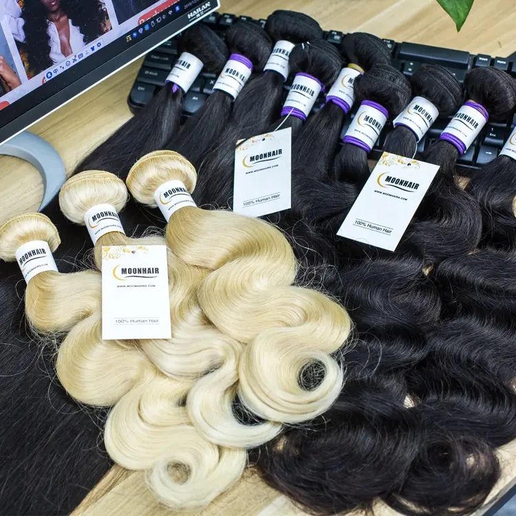 Оптовая продажа, бесплатный образец, фронтальные девственные волосы, волнистые, 10 А, блонд, 613, 3 натуральные бразильские человеческие волосы, пучки с застежкой