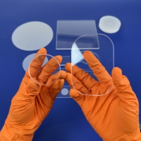 Vente directe usine personnalisée : Plaques de quartz polies transparentes à 99,95 % de pureté, percées au laser, JGS1/JGS2, pour découpe et soudage