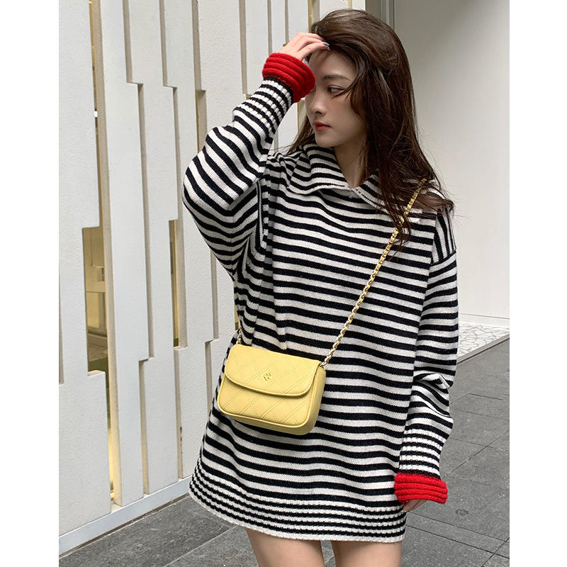 Yellow - long 17 thick 5 high 12cm