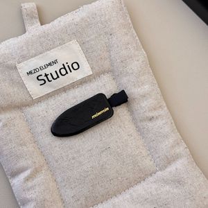 Genya Custom LOGO PU Leather No Bend <strong>Hair</strong> Clips Creaseless <strong>Hair</strong> Clip No Crease Duckbill Clip <strong>Hair</strong> <strong>Accessories</strong> for Women - Product Image 4