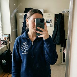 Sudadera Personalizada con Cierre de Cremallera para Enfermeras, Forrada y Bordada, Regalo Personalizado para Enfermeras con Certificación BSN RN, Ropa de Invierno para Graduación - Product Image 6