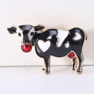 Broche Pequeno Personalizado com Design de Gota de Óleo, Diamante, Amor, Vaca Fofa, Agulha de Colar com Temperamento Delicado, <span class=keywords><strong>Pin</strong></span> Exquisito para Bolsa - Product Image 2