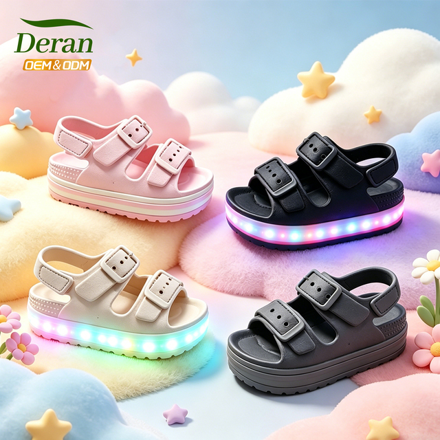 OEM Custom LED Flash Light Kids EVA Clogs Wholesale Colorful Soft Breathable Non-Slip Garden Beach Shoes Boys Girls Factory