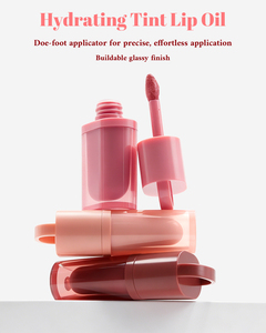 Brillo Labial Personalizado con Logotipo, de Larga Duración, Altamente Pigmentado, Voluminizador, Nutritivo e Hidratante, No Testeado en Animales, Disponible en 8 Tonos - Product Image 4