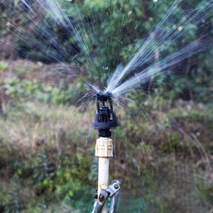 Alto ángulo <span class=keywords><strong>Xcel</strong></span> 3/4 ''POM Material Wobbler Irrigación Aspersor para riego de jardín - Product Image 2