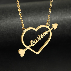 Collana Personalizzata con Segno Zodiacale e Nome della Costellazione, Ciondolo in Acciaio Inossidabile Placcato Oro 18K, Catena Personalizzata - Product Image 1