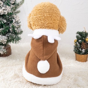 Capa de Reno Navideña para Gatos, Abrigo de Felpa Suave Estilo Dibujos Animados, Ropa para Mascotas para las Fiestas de Invierno, Marrón con Ribete Blanco - Product Image 2