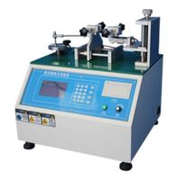 El conector de microcomputadora y el probador de tracción se insertan y se extraen del dispositivo de prueba para conectar el conector y realizar pruebas de tracción.