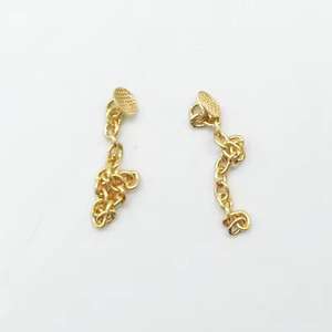 [Aifan Dental] Accessoires pour assistants dentaires Orthodontique Golden Lingual Button Chain - Product Image 1