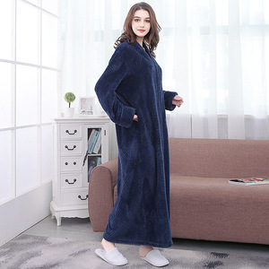 Logo personalizzato lunga con cappuccio per le donne lussuosa flanella in pile intera accappatoio invernale caldo pigiama doccia camicia <span class=keywords><strong>da</strong></span> <span class=keywords><strong>notte</strong></span> - Product Image 4
